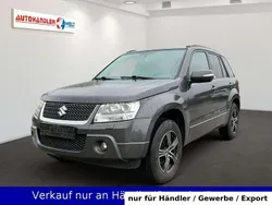 Grau Gebraucht 2012 Suzuki Grand Vitara SUV | 6.399 € (Fairer Preis)