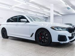 Weiß Gebraucht 2021 BMW M550 Performance Limousine | 54.900 € (Guter Preis)