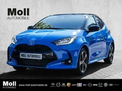 Neptune blue metallic Gebraucht 2024 Toyota Yaris Hybrid Edition Limousine | 29.490 € (Etwas zu teuer)