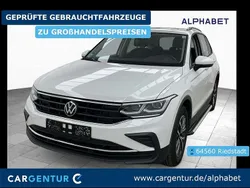 Pure white Gebraucht 2023 VW Tiguan S SUV | 31.190 € (Guter Preis)