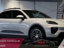 Grau Gebraucht 2024 Porsche Macan SUV | 76.900 € (Superpreis)