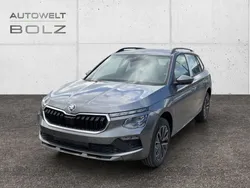 Graphite grau metallic Gebraucht 2024 Skoda Kamiq Selection SUV | 23.790 € (Fairer Preis)