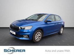 Raceblau metallic (metallic) Gebraucht 2025 Skoda Fabia Kleinwagen | 20.490 € (Guter Preis)