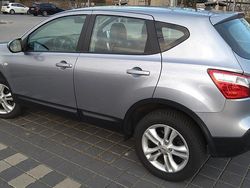 Grau Gebraucht 2013 Nissan Qashqai Acenta SUV | 8.550 € (Fairer Preis)