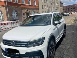 Weiß Gebraucht 2021 VW Tiguan Allspace R-line SUV | 30.500 € (Guter Preis)