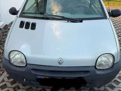 Silber Gebraucht 2002 Renault Twingo Liberty Kleinwagen | 500 € (Superpreis)