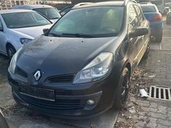 Schwarz Gebraucht 2008 Renault Clio GrandTour Dynamique Kombi | 1.500 € (Fairer Preis)