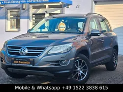 Grau Gebraucht 2009 VW Tiguan Track & Field SUV | 8.990 € (Fairer Preis)