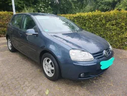 VW Golf V