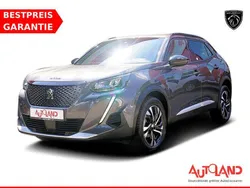 Grau Gebraucht 2023 Peugeot 2008 SUV | 22.490 € (Fairer Preis)