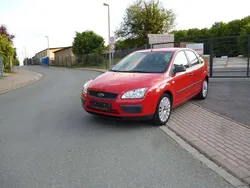 32lk Gebraucht 2006 Ford Focus Ghia Limousine | 2.799 € (Fairer Preis)