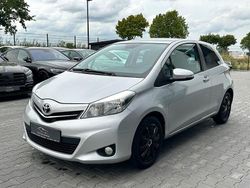 Silber Gebraucht 2010 Toyota Yaris Life Kleinwagen | 4.450 € (Fairer Preis)