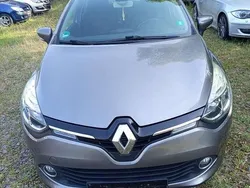 Grau Gebraucht 2015 Renault Clio GrandTour Kombi | 2.390 € (Superpreis)