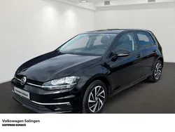 Schwarz Gebraucht 2019 VW Golf VII Join Limousine | 13.950 € (Guter Preis)