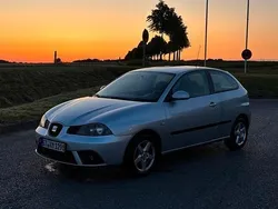 Silber Gebraucht 2007 Seat Ibiza Sport Kleinwagen | 1.680 € (Fairer Preis)