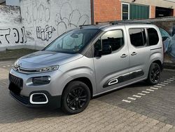 Grau Gebraucht 2021 Citroën Berlingo Feel Kombi | 21.500 € (Guter Preis)