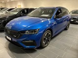 Blau Neu 2025 Skoda Octavia RS Kombi | 43.435 € (Fairer Preis)