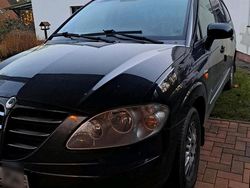 Schwarz Gebraucht 2006 Ssangyong (KGM) Rodius Van / Kleinbus | 7.500 €