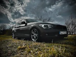 Braun Gebraucht 2012 BMW 125 Comfort Edition Kleinwagen | 11.500 €