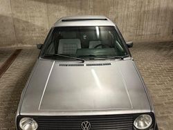 Silber Gebraucht 1987 VW Golf II Kleinwagen | 1.999 €