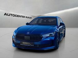 Reef blue Gebraucht 2025 Skoda Superb SportLine Kombi | 49.990 € (Etwas zu teuer)