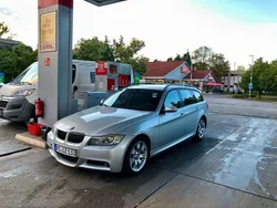 Grau Gebraucht 2007 BMW 320 M Sport Kombi | 4.700 € (Guter Preis)