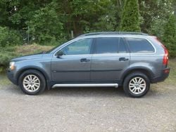 Grau Gebraucht 2005 Volvo XC90 Momentum SUV | 5.975 € (Fairer Preis)