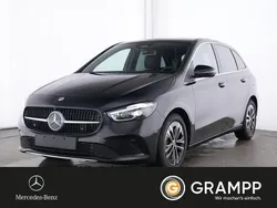 Schwarz Gebraucht 2024 Mercedes B220 Van / Kleinbus | 34.990 € (Guter Preis)