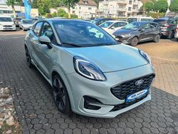 Cactus gray Neu 2025 Ford Puma Gen-E ST-Line X Limousine | 29.990 € (Etwas zu teuer)