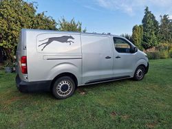 Silber Gebraucht 2017 Citroën Jumpy Van / Kleinbus | 15.555 € (Teuer)