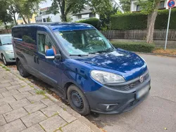 Blau Gebraucht 2016 Fiat Doblò Van / Kleinbus | 5.555 €