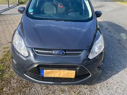 Grau Gebraucht 2014 Ford C-MAX Trend Van / Kleinbus | 5.500 € (Fairer Preis)