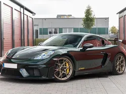 Grün Gebraucht 2024 Porsche Cayman GT4 Coupé | 169.000 € (Fairer Preis)