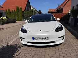 Weiß Gebraucht 2022 Tesla Model 3 Long Range Limousine | 29.950 € (Fairer Preis)