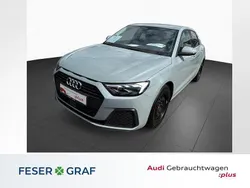 Pfeilgrau perleffekt Gebraucht 2024 Audi A1 Sportback Basis Kleinwagen | 23.480 € (Guter Preis)