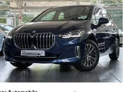 Blau Gebraucht 2022 BMW 218 Luxury Line Kombi | 29.880 € (Etwas zu teuer)