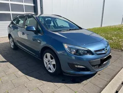 Blau Gebraucht 2015 Opel Astra Style Kombi | 6.900 € (Superpreis)