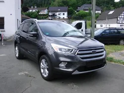 Grau Gebraucht 2016 Ford Kuga Titanium SUV | 11.490 € (Guter Preis)