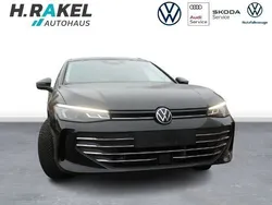 Andere farbe Gebraucht 2024 VW Passat Business Kombi | 35.990 € (Teuer)