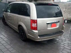 Gold Gebraucht 2009 Chrysler Grand Voyager Limited Van / Kleinbus | 9.100 € (Etwas zu teuer)