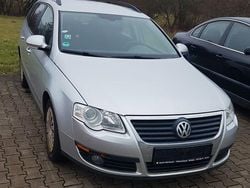 Silber Gebraucht 2008 VW Passat Trendline Kombi | 700 € (Superpreis)