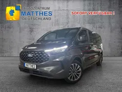 Magneticgrau metallic Neu 2025 Ford Tourneo Custom Titanium X Van / Kleinbus | 47.949 € (Superpreis)