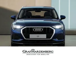 Blau Neu 2025 Audi Q3 Sport SUV | 38.653 € (Superpreis)