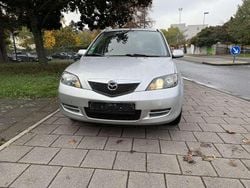 Grau Gebraucht 2007 Mazda 2 Active Van / Kleinbus | 1.390 € (Etwas zu teuer)