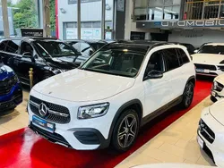 Silber Gebraucht 2022 Mercedes GLB200 AMG line SUV | 32.490 € (Teuer)