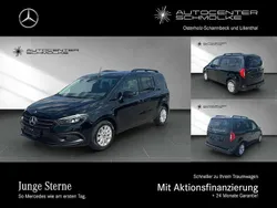 Loparitschwarz Gebraucht 2024 Mercedes T180 Progressive Van / Kleinbus | 32.499 € (Teuer)