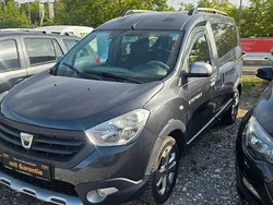 Grau Gebraucht 2017 Dacia Dokker Stepway Van | 7.490 € (Guter Preis)