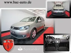Beige Gebraucht 2015 VW Touran Cup Van / Kleinbus | 11.200 € (Fairer Preis)