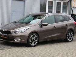 Beige Gebraucht 2013 Kia Ceed Sportswagon Spirit Kombi | 9.980 € (Fairer Preis)