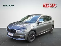 Graphite grau metallic Gebraucht 2024 Skoda Fabia Selection Kleinwagen | 20.975 € (Etwas zu teuer)